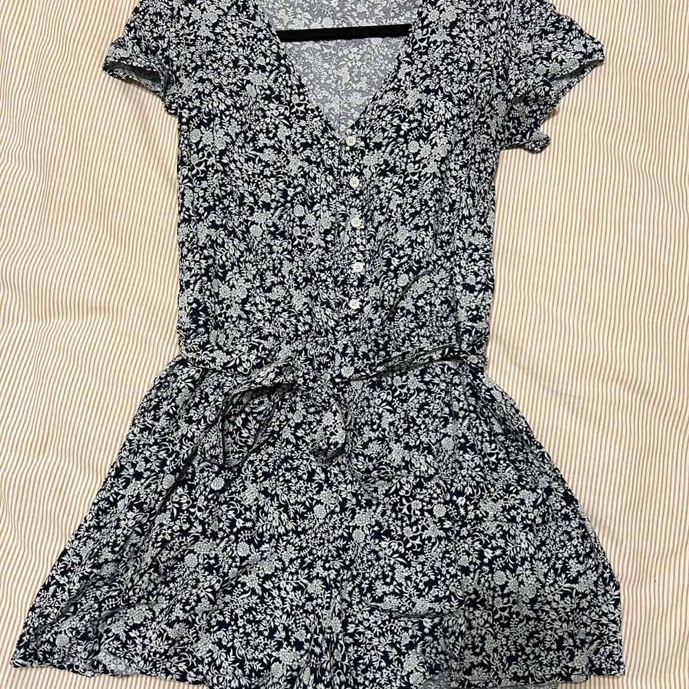 GAP Navy and White Floral Romper